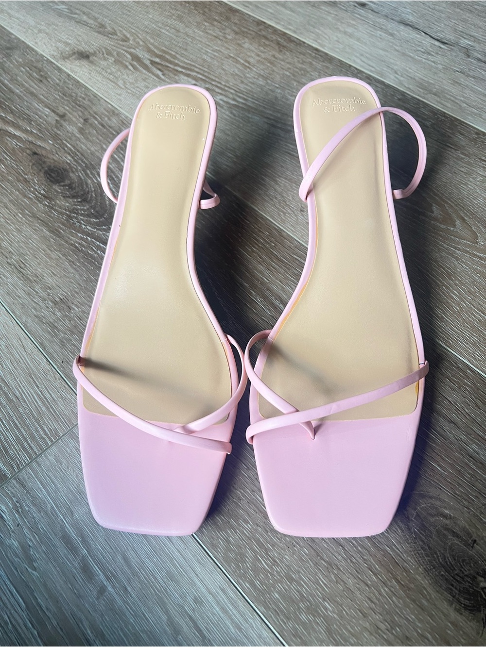 Abercrombie & Fitch Pink Strappy Square Toe Kitten Heel Sandals Size 12 - Picture 2 of 10